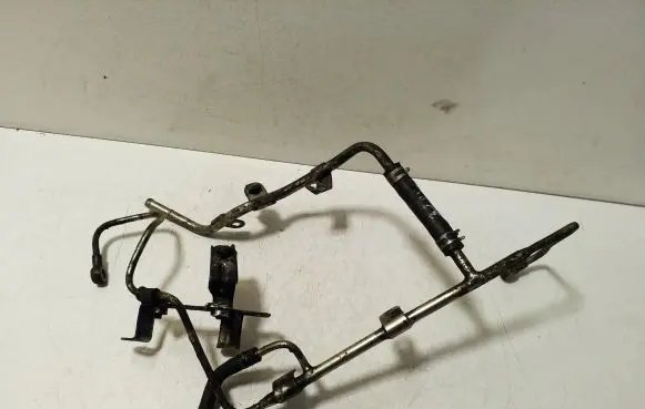 Mitsubishi Pajero Fuel line pipe