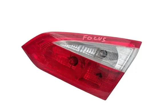 Ford Focus Tailgate rear/tail lights BM5113A602B BM5113A602D