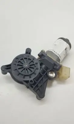Mercedes-Benz C W202 Front door window regulator motor 0130821709