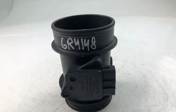 Volvo S60 Mass air flow meter 9202199