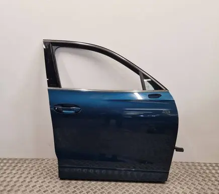 Volkswagen Tiguan Front door
