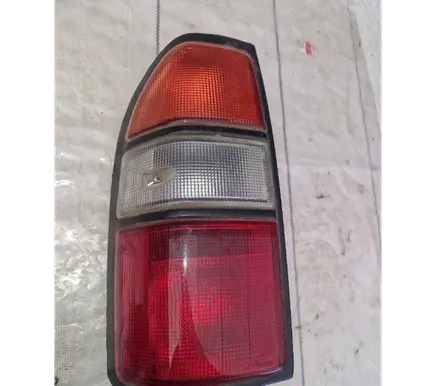 Toyota Land Cruiser (HDJ90) Rear/tail lights 60-54