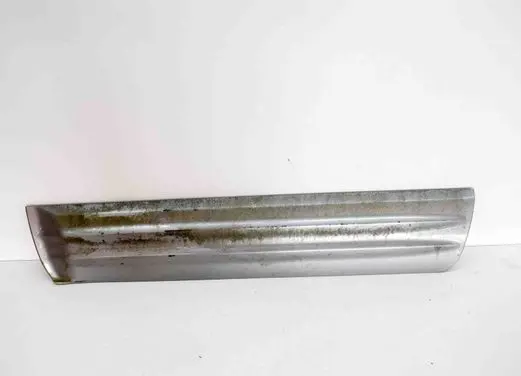 Mitsubishi Pajero Front door trim (molding) MR478753