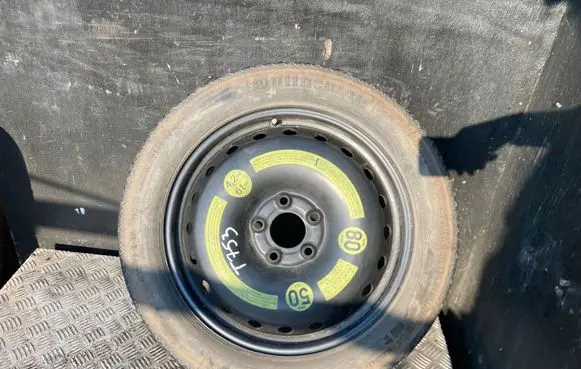 Mercedes-Benz E W212 R17 spare wheel A212000002