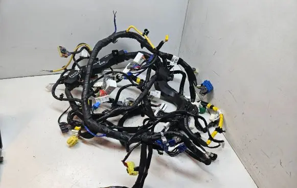 KIA Sportage Panel wiring 9111F1880