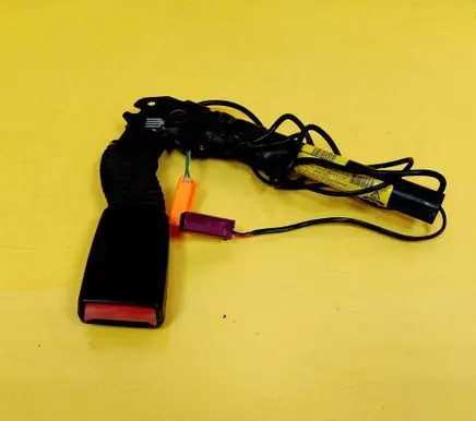 Ford Focus Front seatbelt buckle 4M51A61208BH