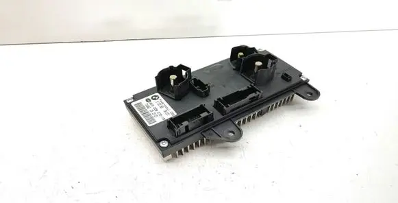 BMW 7 E65 E66 Voltage converter inverter 9132581