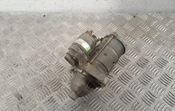Toyota Avensis T270 Starter motor 281000R020 281000R020C