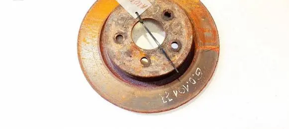 Ford Focus C-MAX Rear brake disc neventiliuojamas