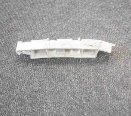Ford Focus Front bumper mounting bracket BM5117D959