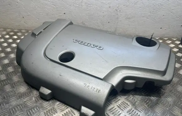 Volvo XC60 Engine cover (trim) 30777775