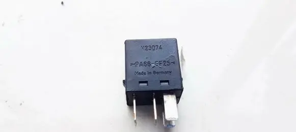 Volvo S40, V40 Other relay MB953382 V23074