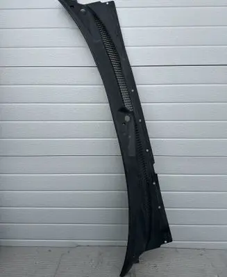 Nissan Terrano Wiper trim 668620F000