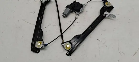 Nissan Qashqai Front door window regulator motor 402033G 210212
