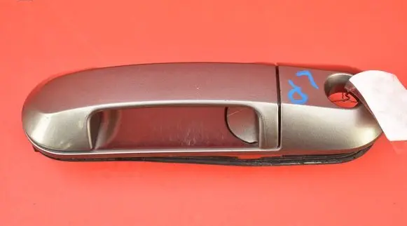 Ford Explorer Front door exterior handle 1L24-7822401