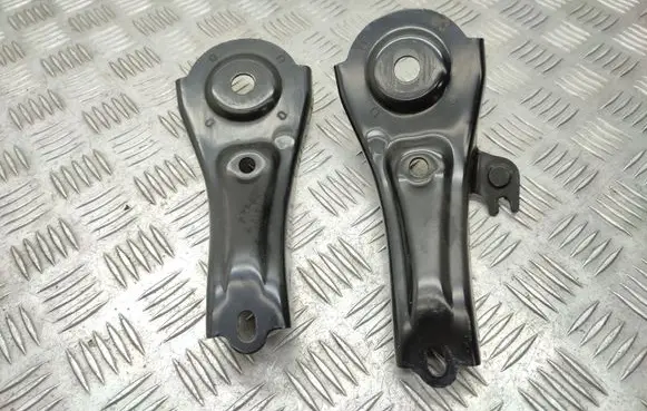 Toyota RAV 4 (XA50) Other front suspension part 