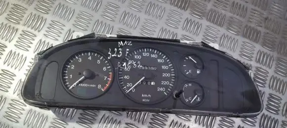Mazda 323 F Speedometer (instrument cluster) 769914991 769914-991
