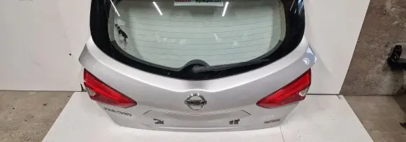 Nissan Pulsar Tailgate/trunk/boot lid