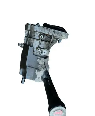 Peugeot 308 Power steering pump 9684554780