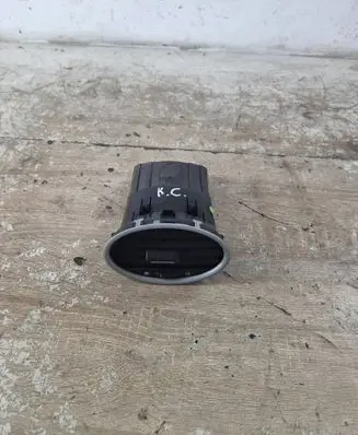 Dash center air vent grill