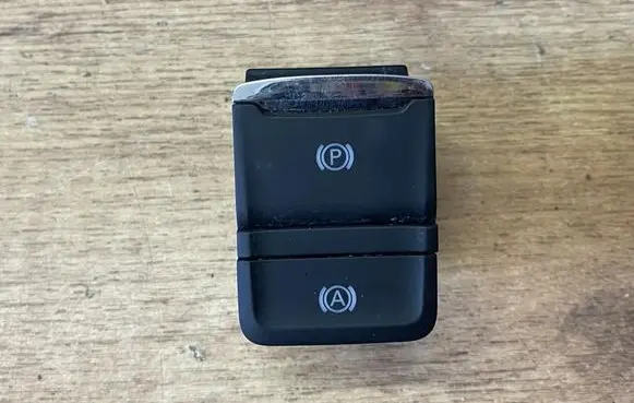 Skoda Octavia Mk4 Hand parking brake switch 5E4927225