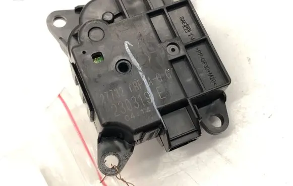 Nissan Qashqai J12 Air flap motor/actuator 277326RF1A