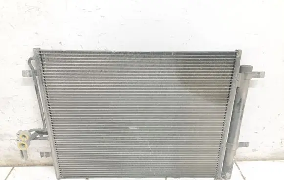 A/C cooling radiator (condenser)