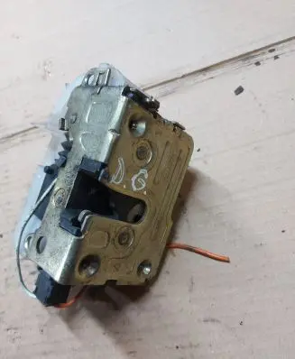 Renault Espace III Rear door lock