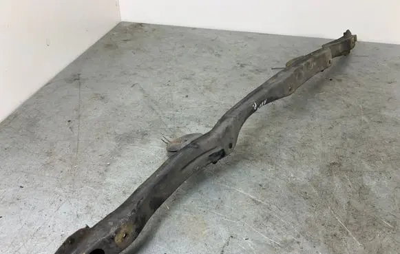 Toyota RAV 4 (XA30) Top upper radiator support slam panel