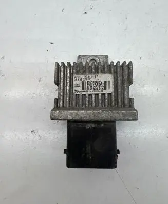 Peugeot 3008 I Glow plug pre-heat relay 9663824880 AV6112A343BA