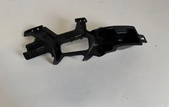 Renault Laguna III Front bumper mounting bracket PO015115