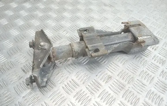 BMW 5 E34 Front bumper shock/impact absorber 