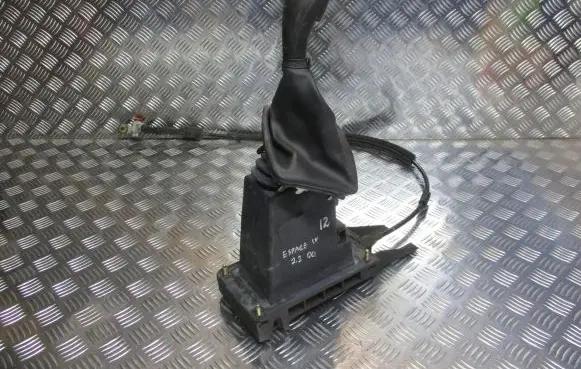 Renault Espace IV Gear selector/shifter in gearbox 