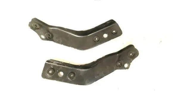 Mercedes-Benz C W204 Front bumper cross member A2046200285