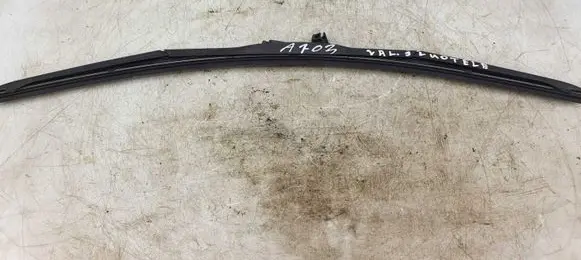 Toyota Corolla Verso E121 Windshield/front glass wiper blade NOCODE