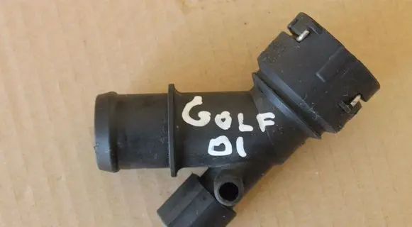 Volkswagen Golf V Engine coolant pipe/hose 1J0121619