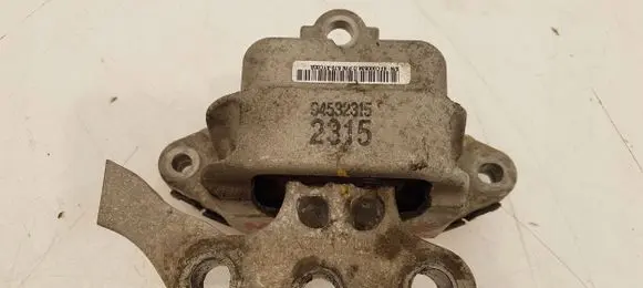 Opel Mokka Engine mount bracket 94532315