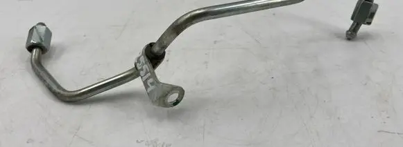Toyota Sienna XL40 IV Fuel line pipe