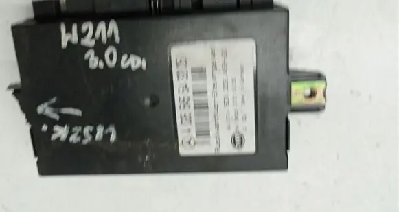 Mercedes-Benz E W211 Tailgate/trunk control unit/module 