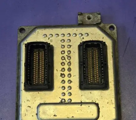 Opel Zafira B Engine control unit/module 12992406 6072521005 5WK9395
