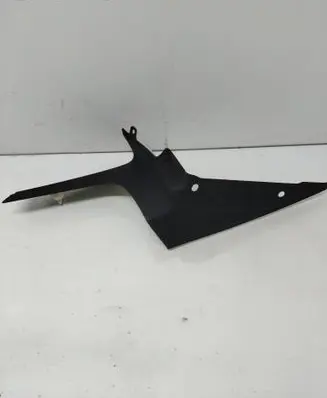 (D)pillar trim (top)
