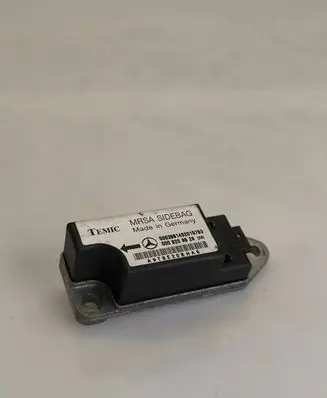 Mercedes-Benz E W210 Airbag deployment crash/impact sensor 0008209926 A9T8F20BHA6 0003981402015793