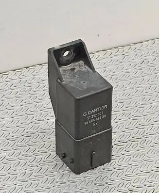 Citroen C-Crosser Glow plug pre-heat relay 51252002