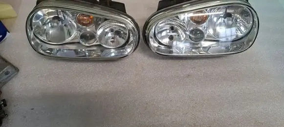 Volkswagen Golf IV Headlights/headlamps set 1J1941017K