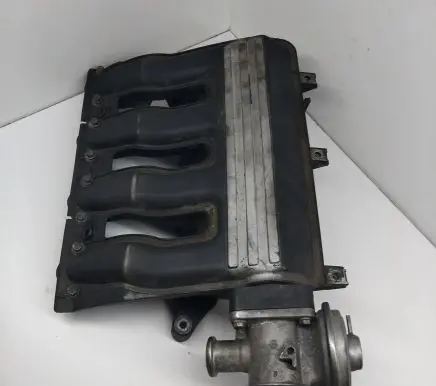 BMW 5 E39 Intake manifold 2245942