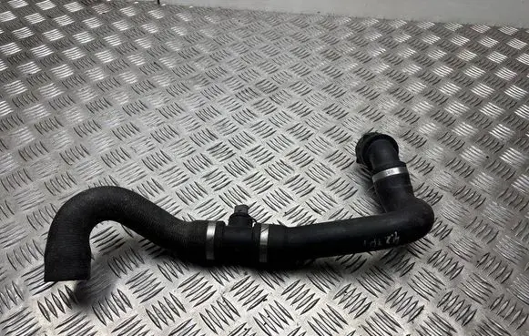 Audi Q7 4L Engine coolant pipe/hose 7L8122051B 7L8121115