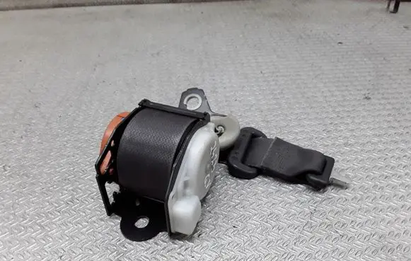 Toyota Corolla Verso E121 Roof seat belt 