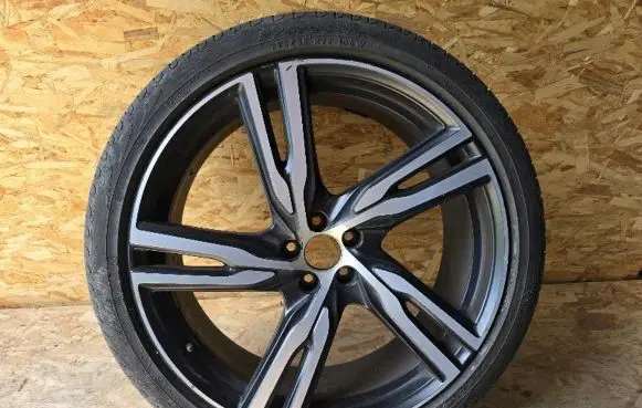 Volvo XC90 R15 alloy rim 31406715