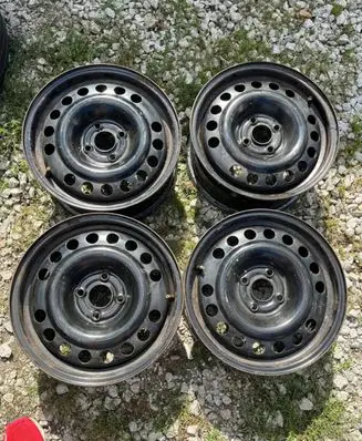 Opel Corsa D R15 steel rim 