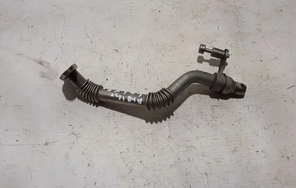 BMW 5 F10 F11 Turbo turbocharger oiling pipe/hose 7577010
